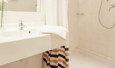 afbeelding van Classic Double Room, 2 Twin Beds-2 Twin Beds Non Refundable Free WiFi Free self parking Free breakfast