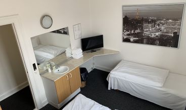 afbeelding van Double Room, Shared Bathroom-2 Twin Beds Non Refundable Free WiFi