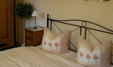 afbeelding van Double Room, Kitchen-1 Queen Bed Free WiFi Free self parking