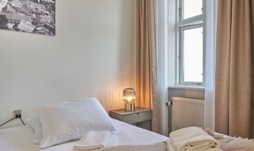 afbeelding van Klassieke tweepersoonskamer, 1 kingsize bed (Detached Bathroom)