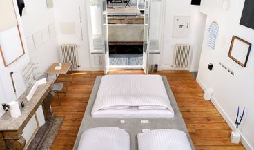 afbeelding van Design Room, City View-1 Queen Bed Non Refundable Free WiFi Free breakfast