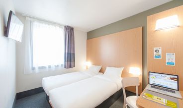 afbeelding van Double Room, Non Smoking-1 Double Bed Non Refundable Free self parking Free WiFi