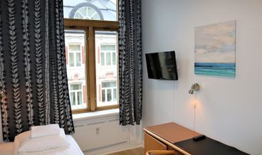 afbeelding van Economy Twin Room, Shared Bathroom-2 Twin Beds Non Refundable Free WiFi