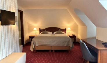 afbeelding van Superior Double Room-1 King Bed and 1 Twin Bed Non Refundable Free WiFi