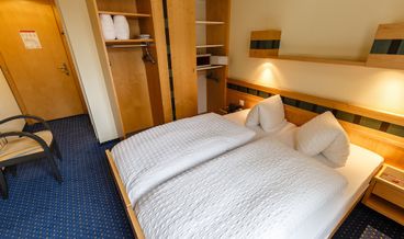 afbeelding van Economy Double Room-2 Twin Beds Non Refundable Breakfast buffet Free WiFi