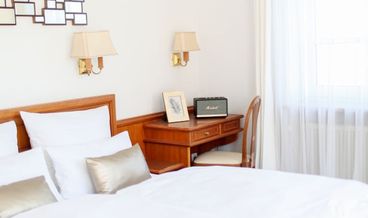 afbeelding van Double Room (Trendy Double)-1 Queen Bed Non Refundable Free WiFi