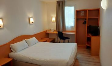 afbeelding van Double Room-1 Double Bed Non Refundable Free WiFi Free self parking