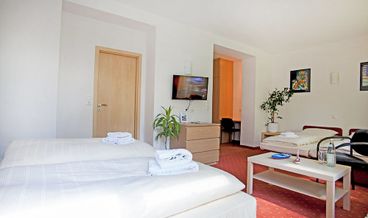 afbeelding van Double Room-1 Double Bed Non Refundable Free WiFi Breakfast buffet Free self parking