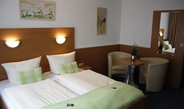 afbeelding van Business Double Room-1 Queen Bed Free WiFi Free self parking Free breakfast