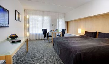afbeelding van Nordic Room plus sleeping sofa-2 Twin Beds and 1 Double Sofa Bed Non Refundable Free WiFi Free self parking Free breakfast