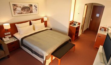 afbeelding van Comfort Room-1 Queen Bed Non Refundable Free WiFi Free breakfast