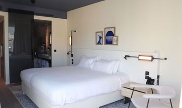 afbeelding van Standard Room, 1 King Bed, Balcony-1 King Bed Non Refundable Free WiFi