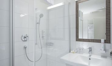 afbeelding van Standard Double Room, Balcony, View (Kitzbüheler Horn)-1 Double Bed Non Refundable Free WiFi