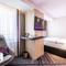 Premier Inn Cologne City Süd hotel