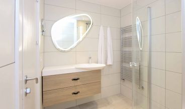 afbeelding van Double Room, Sea View-1 King Bed Free WiFi Breakfast buffet Free self parking