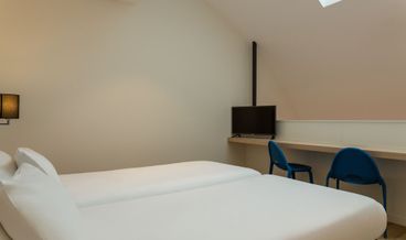 afbeelding van Standard Double or Twin Room-1 Queen Bed Non Refundable Free self parking Free WiFi