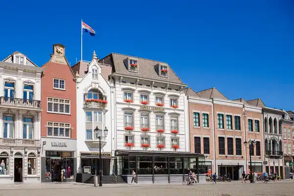 Golden Tulip Hotel Central - Voordeel Special - FRONT