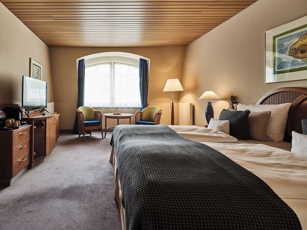 afbeelding van Junior suite, 1 tweepersoonsbed met slaapbank, niet-roken, aan het strand