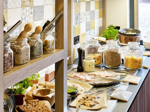 Park Inn by Radisson Hasselt - Lente Sale - RESTAURANT