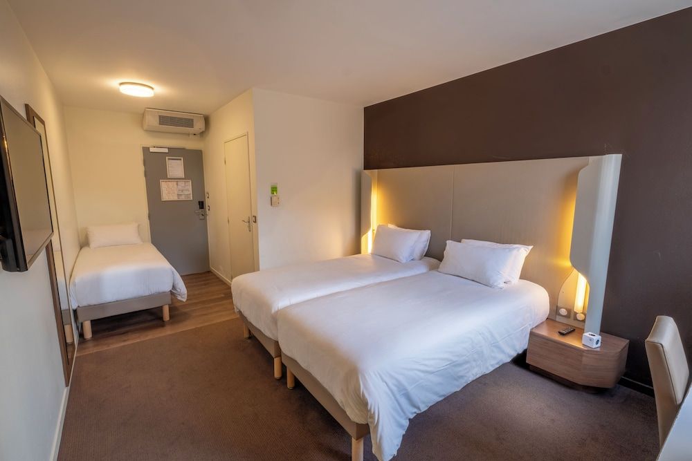 afbeelding van Standaard kamer, 3 eenpersoonsbedden