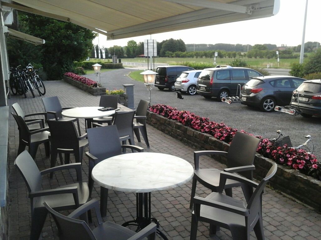 Buitenzijde