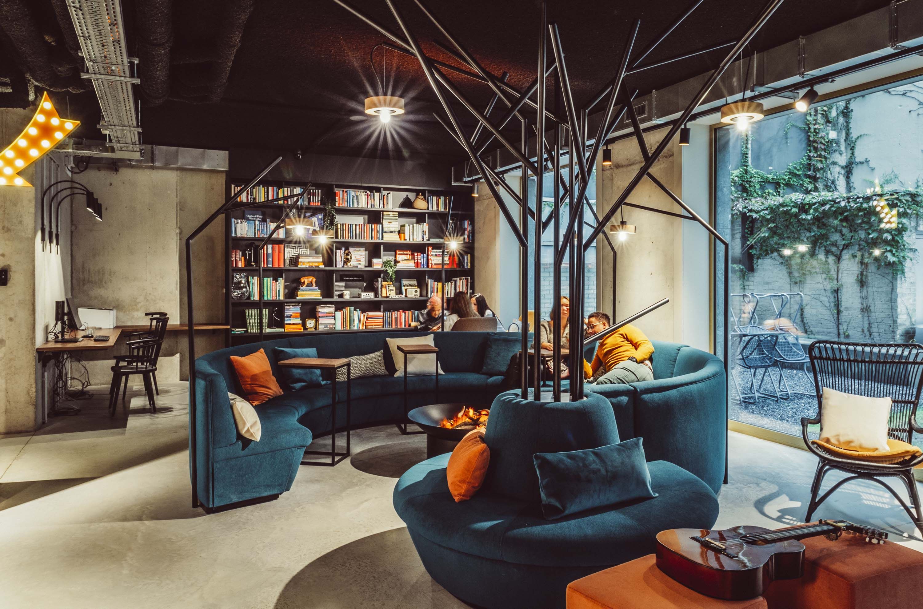 ASTAY Antwerpen in Antwerpen de beste aanbiedingen!