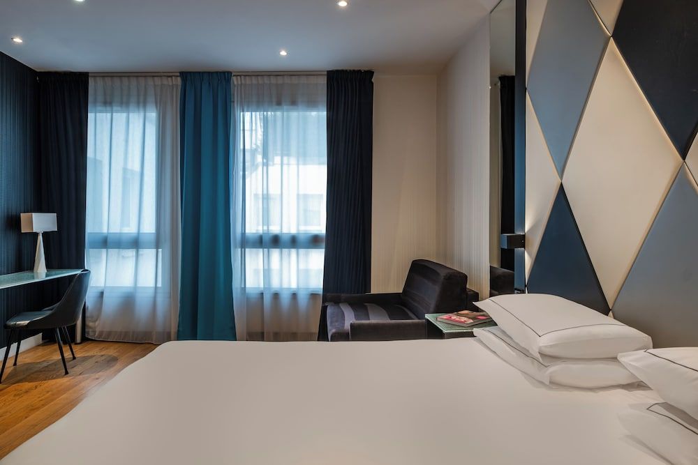 afbeelding van City Card Arrangement