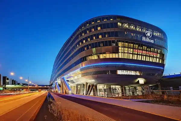 Hilton Frankfurt Airport - Executive kamer, 1 kingsize bed - GENERAL