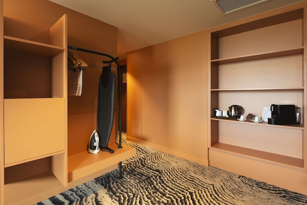 afbeelding van Junior suite, 1 kingsize bed, uitzicht op meer