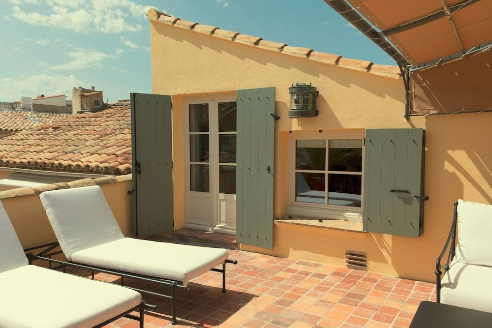 afbeelding van Luxe kamer, terras, uitzicht op stad (PrestigeTropezienneTerrasse+Mer)