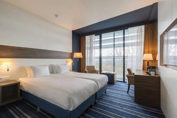 Leonardo Royal Hotel Den Haag Promenade - Superior Room 1 King Bed - ROOM