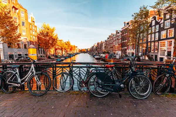 Secret Hotel Amsterdam Airport 4* - Secret Special - SURROUNDING