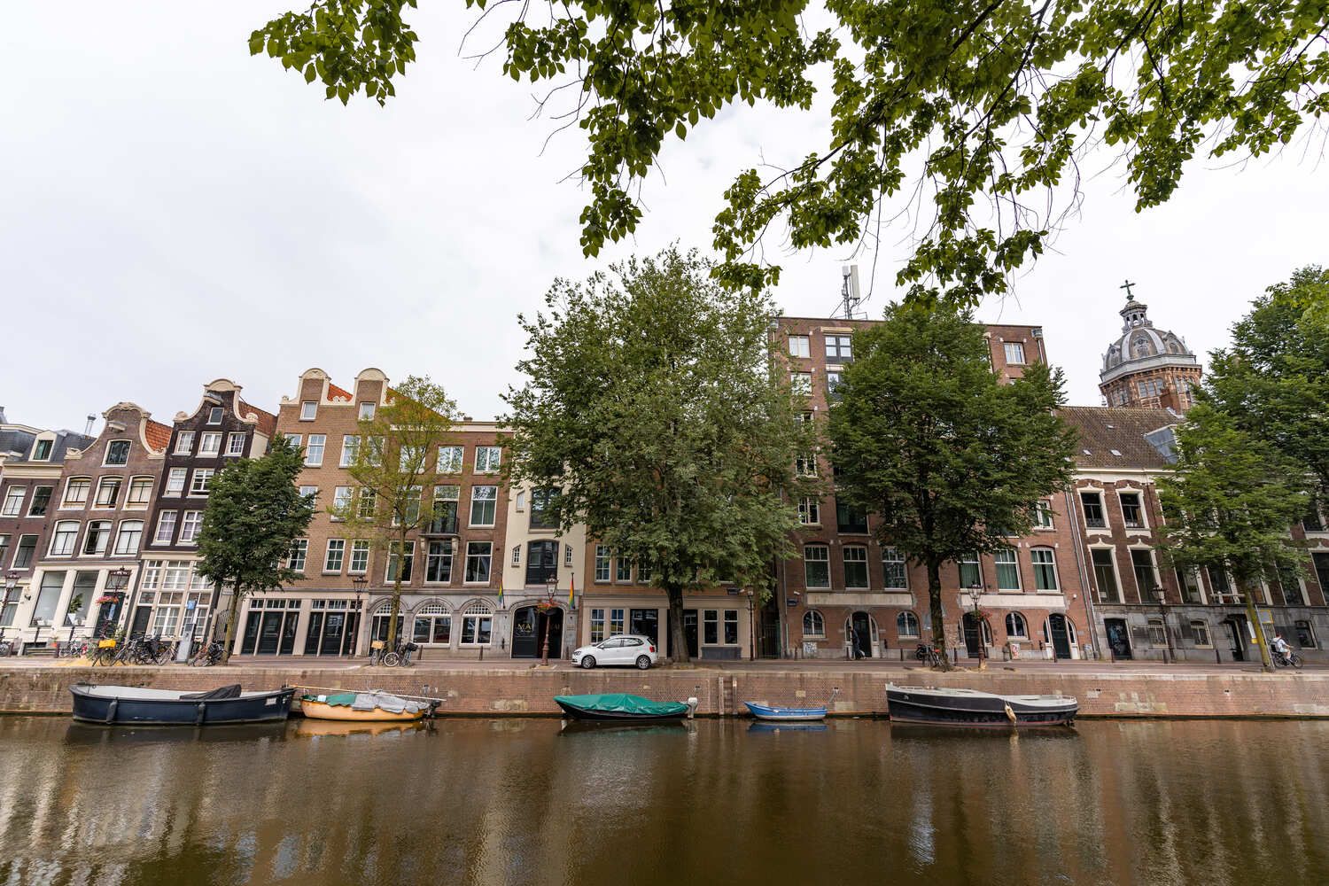 Buitenzijde