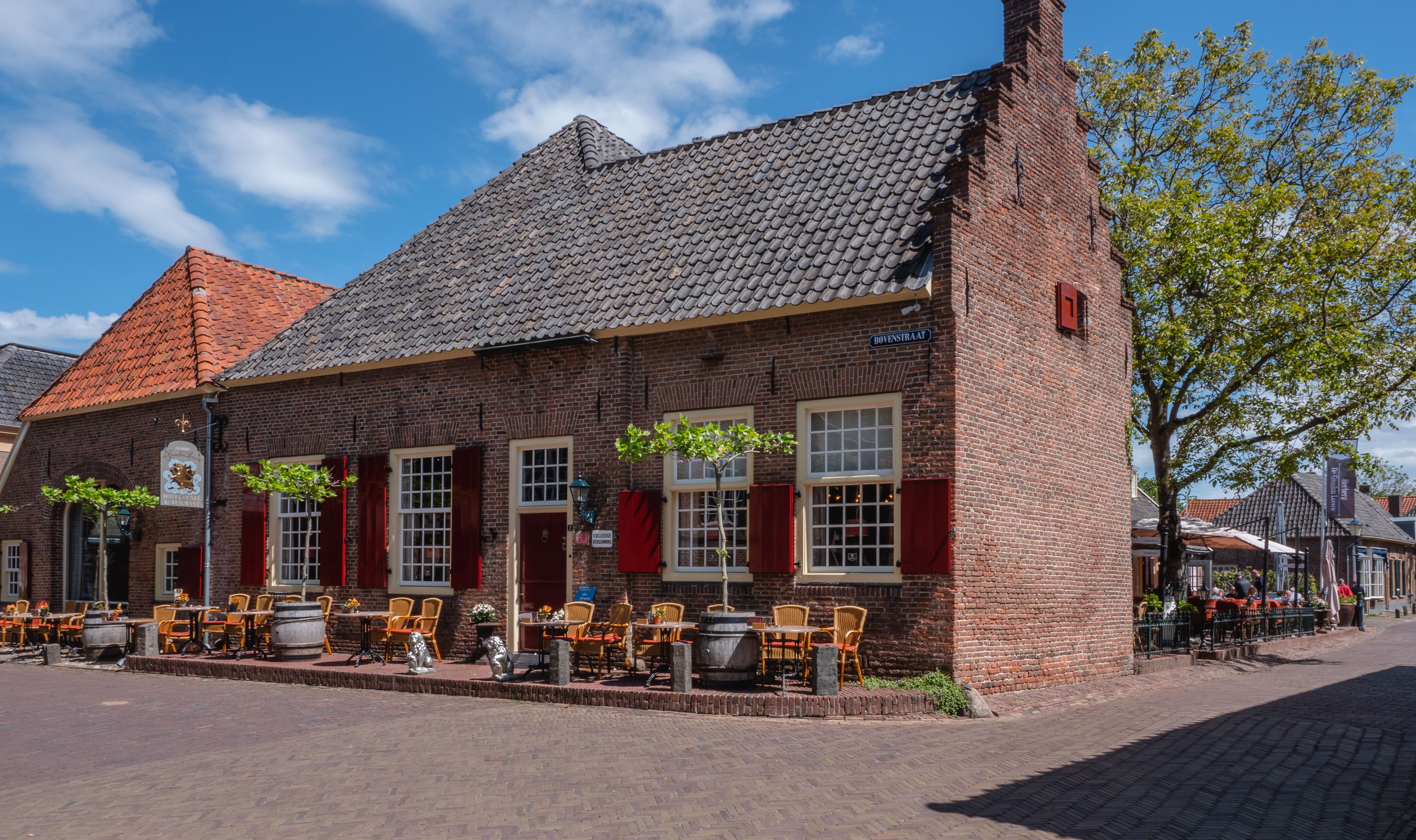 Buitenzijde