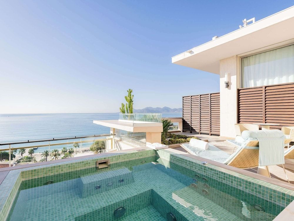 afbeelding van Panorama kamer, 1 tweepersoonsbed, terras, uitzicht op zee