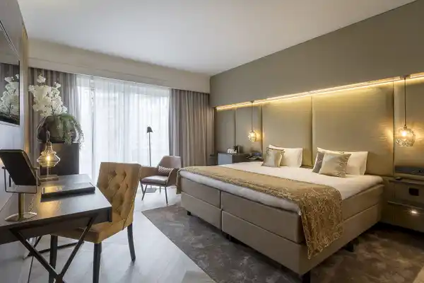 Leonardo Hotel Antwerp the Plaza - Comfort Room 1 Double Bed - ROOM