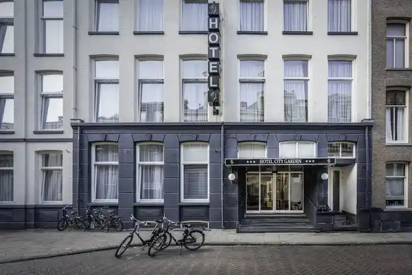 Hotel City Garden Amsterdam - Twin kamer (Basement) - GENERAL