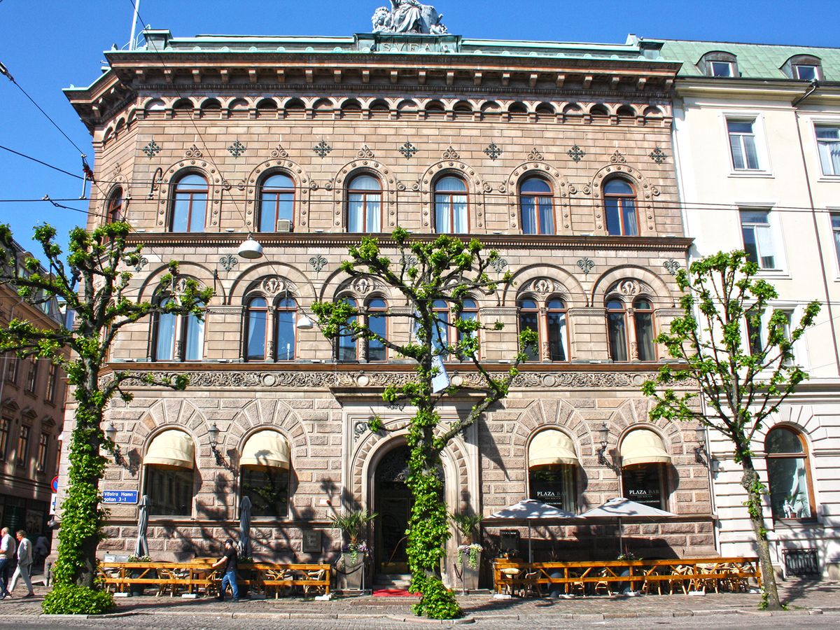 Elite Plaza Hotel