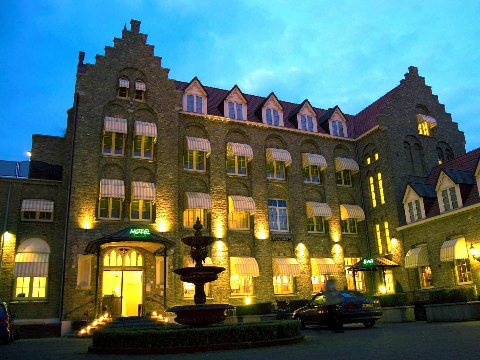Buitenzijde