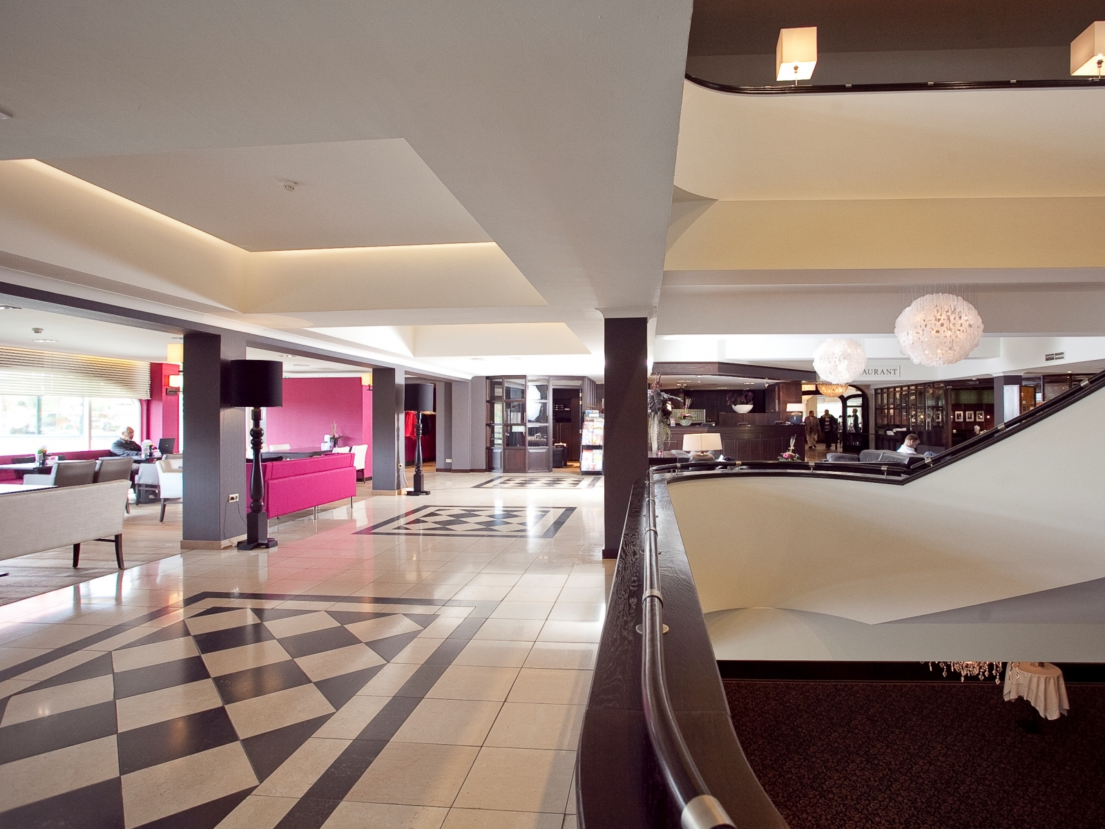 Van Der Valk Hotel Hengelo In Hengelo - De Beste Aanbiedingen!