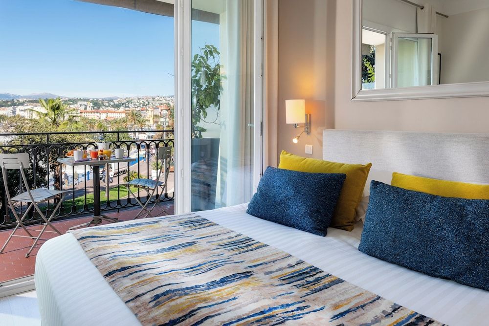 afbeelding van Superior kamer, 1 tweepersoonsbed, balkon, uitzicht op zee