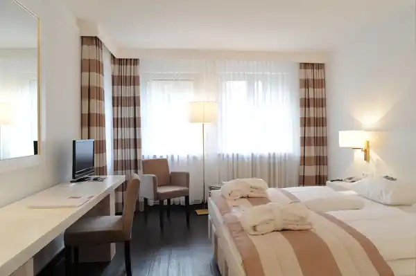 Relexa Waldhotel Schatten Stuttgart - Standaard Kamer - ROOM