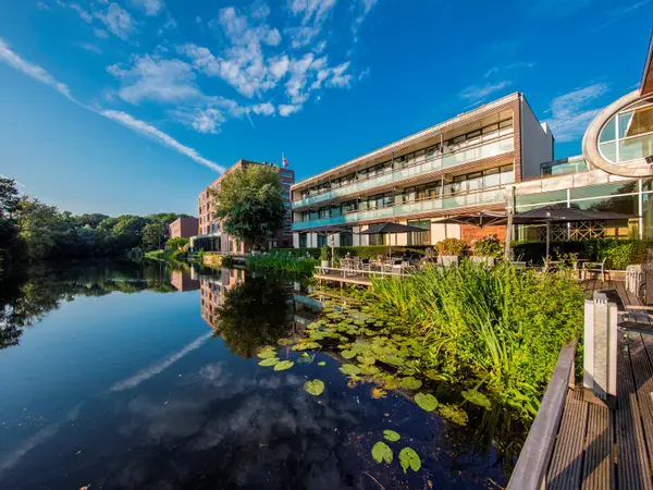 Hotel Mitland - VIP Upgrade Special - FRONT