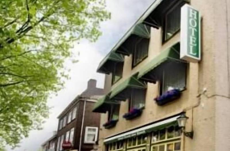 Jo Van De Bosch Hotel