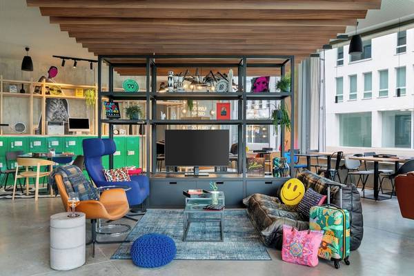 Moxy Antwerp - Kamer, 2 eenpersoonsbedden - GENERAL