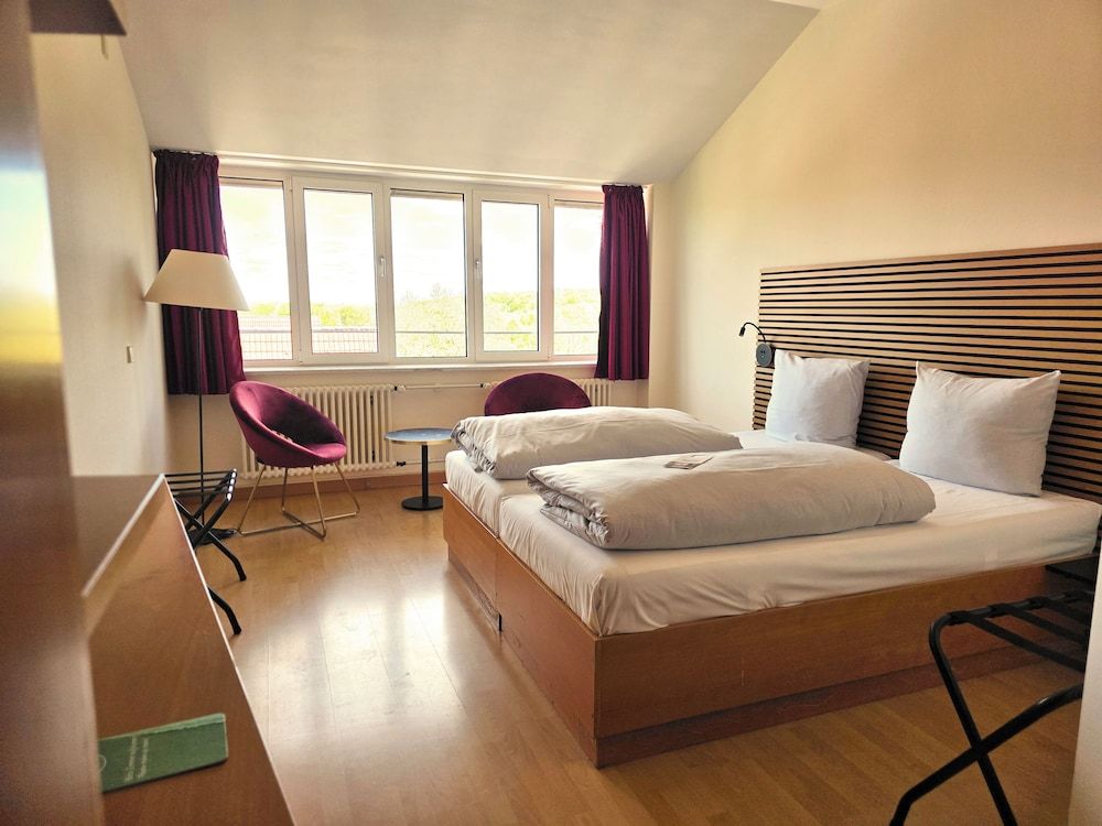 afbeelding van Eenvoudige tweepersoonskamer, 1 queensize bed
