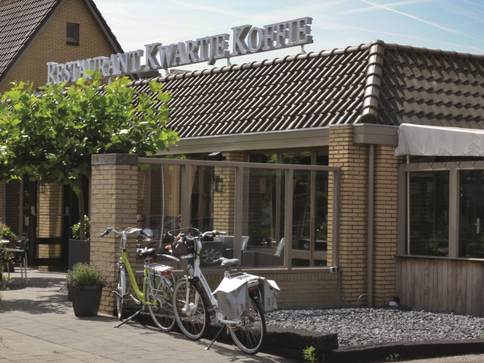 Buitenzijde