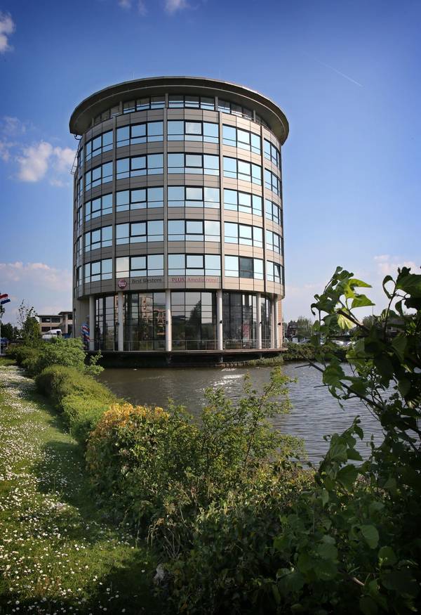 AMEDIA Hotel Amsterdam Airport - Standaard Kamer - SURROUNDING