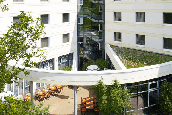 Wyndham Garden Hennigsdorf Berlin - Winter Sale - FRONT