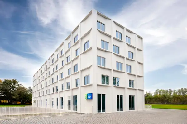 Holiday Inn Express & Suites Gent - Voordeel Special - FRONT